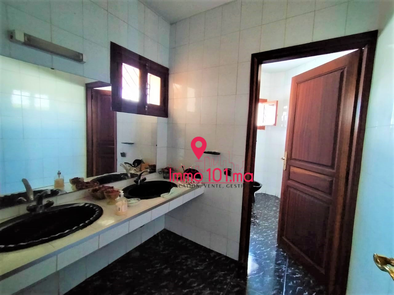 Villa à vendre à Hay Riad SIV1117